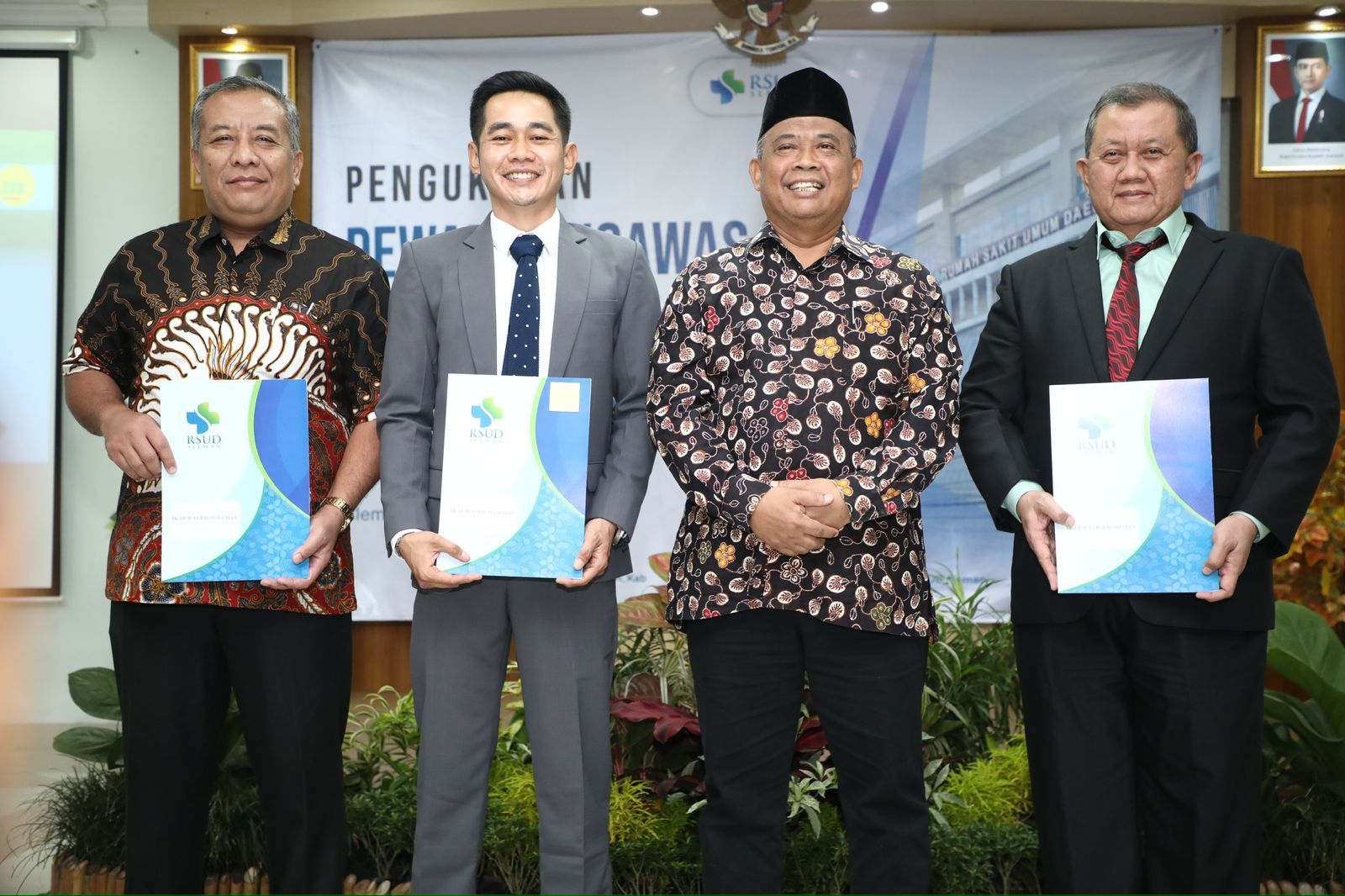 Pesan Bupati Harda Saat Kukuhkan Dewan Pengawasa RSUD Sleman