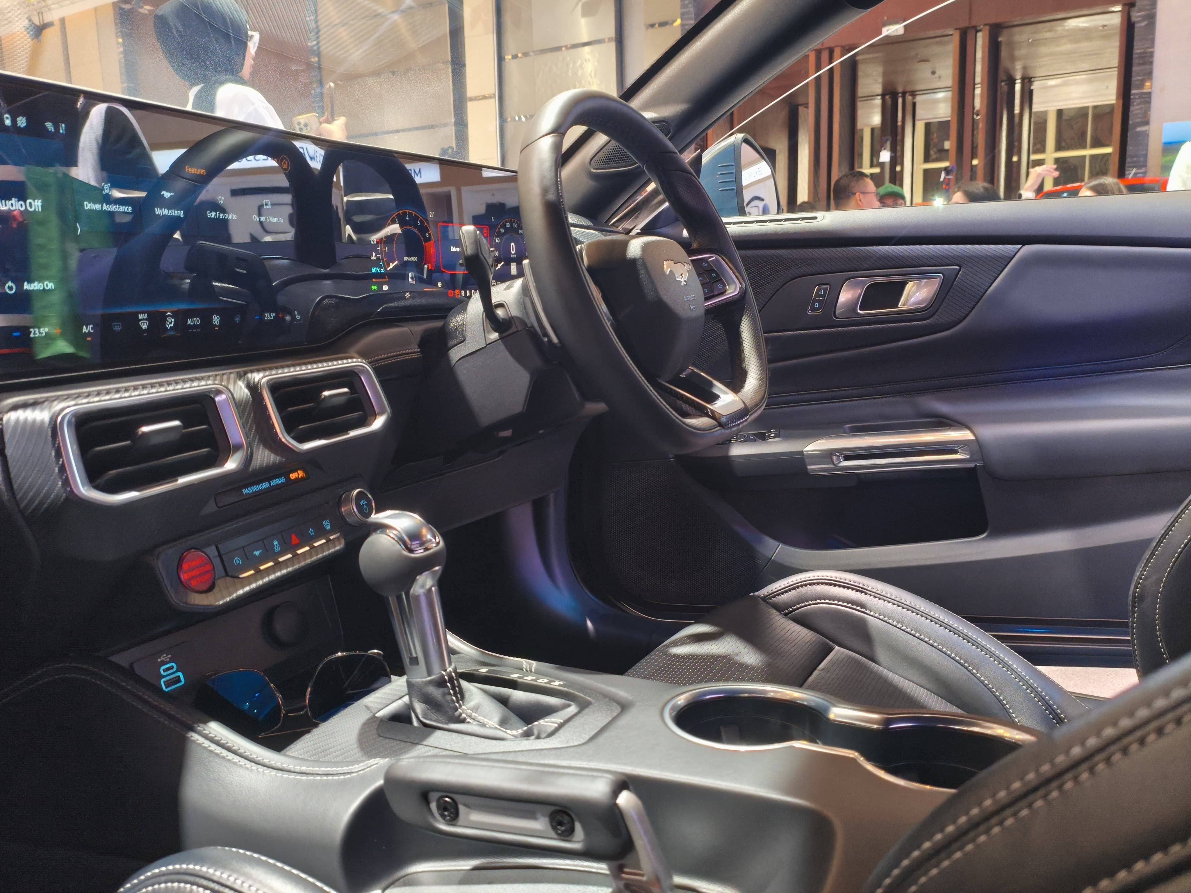 Ford Mustang Terbaru 2025 Resmi Diluncurkan di GIIAS 2025, Intip Harganya di Sini!