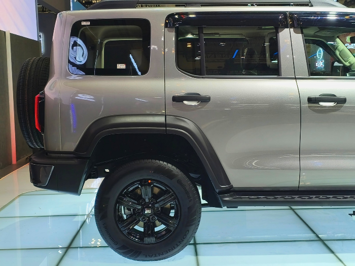 GWM Tank 300 Diesel Meluncur, SUV Maskulin Harga Mulai Rp598 Juta