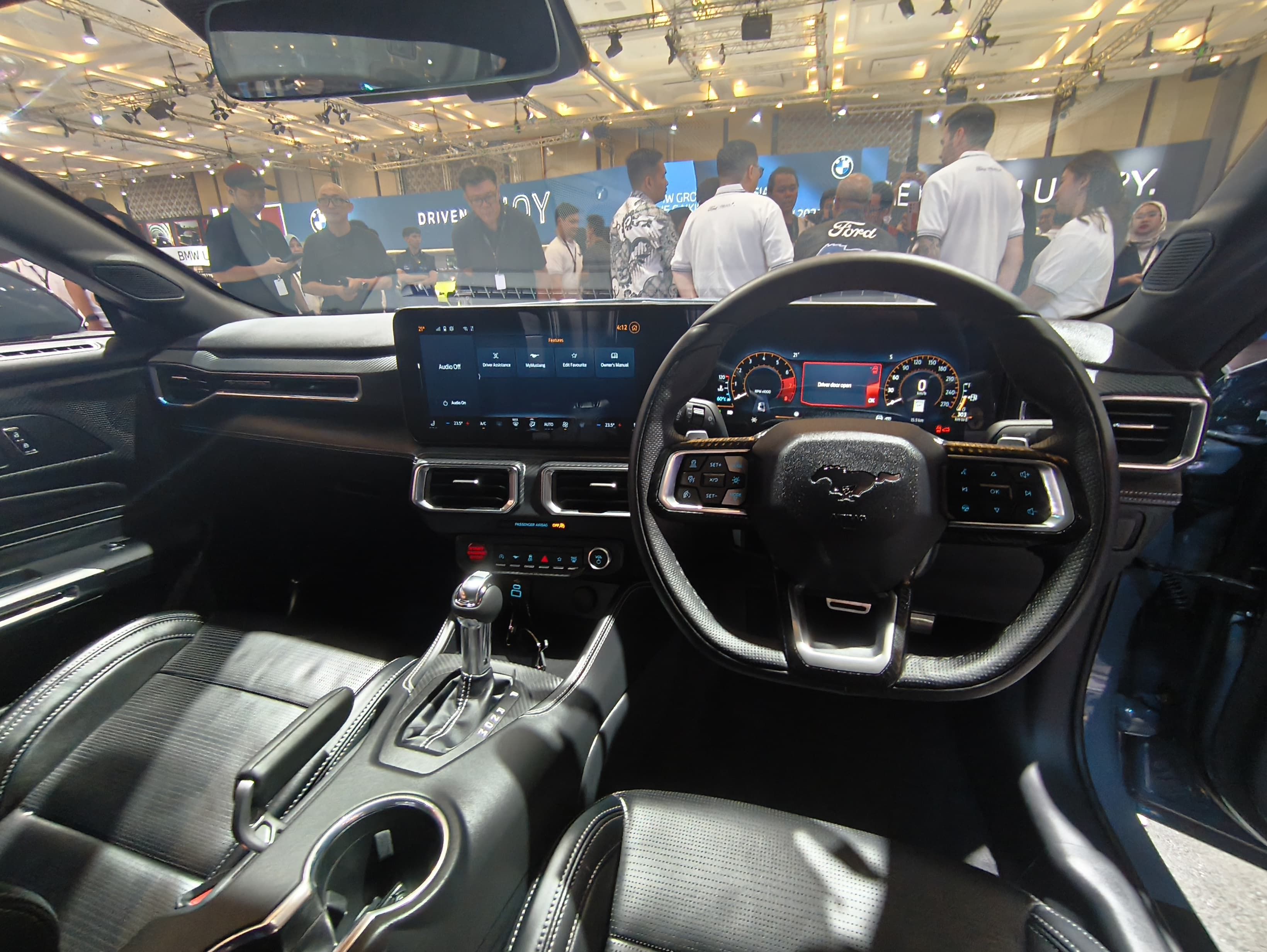 Ford Mustang Terbaru 2025 Resmi Diluncurkan di GIIAS 2025, Intip Harganya di Sini!