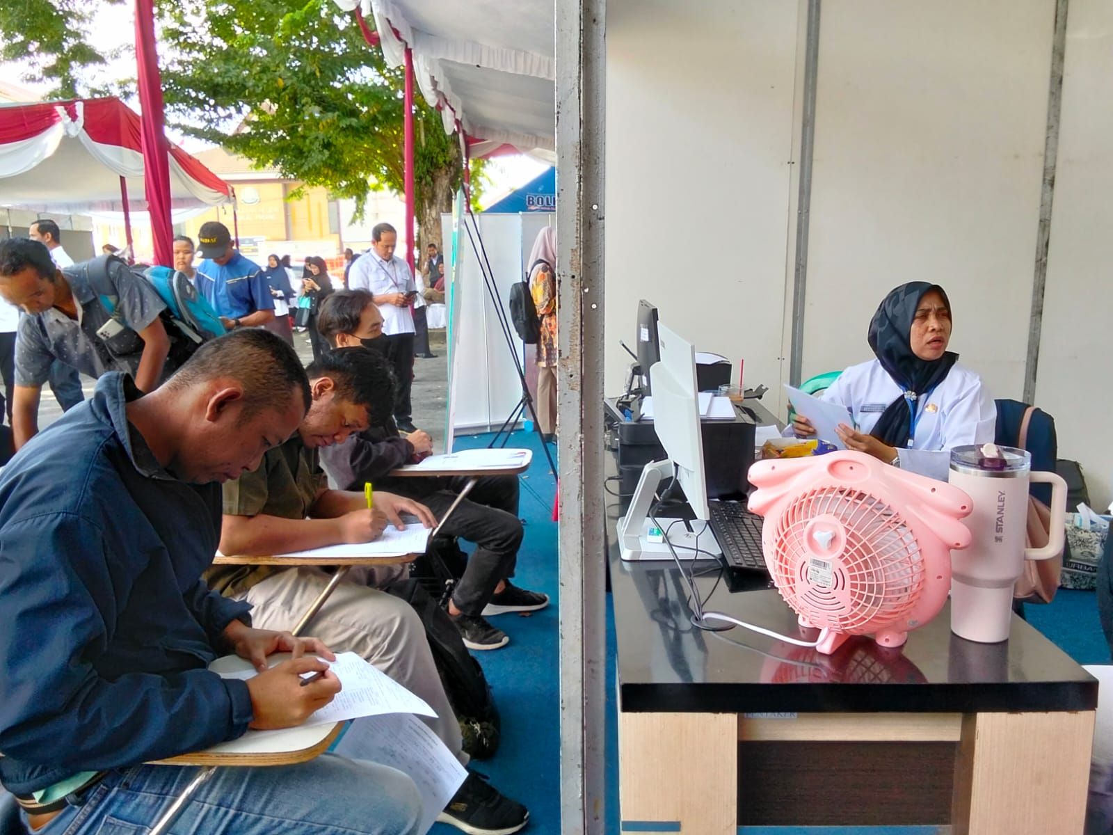 17 Perusahaan Buka Loker di Job Fair 2025, Unu: Selama Setahun 500 Pekerja Kena PHK