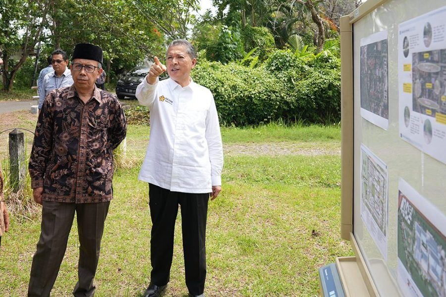 Deputi Bappenas Tinjau Rencana Pembangunan Rumah Sakit Pendidikan USK