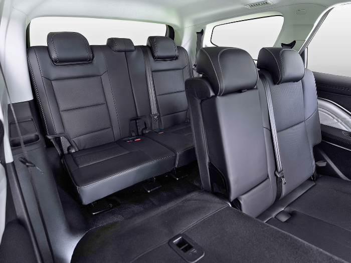 Aletra L8 EV 8 Seater Meluncur di GIIAS 2025, Harga Sama dengan Varian 7 Seater