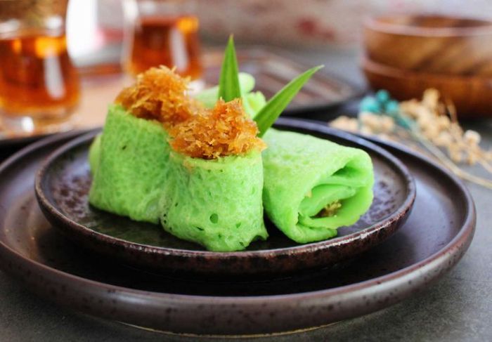 Dadar Gulung Khas Banjar Si Kue Tradisional yang Kaya Cita Rasa dan Makna