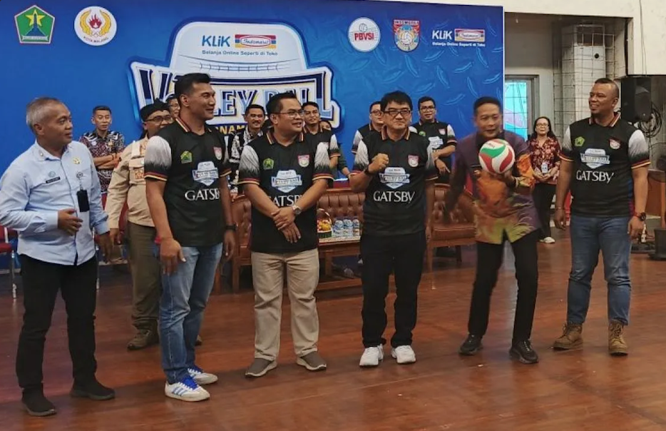 Wali Kota Malang Sebut Turnamen Voli “Klik Indomaret” Sebagai Ajang Jaring Atlet Muda
