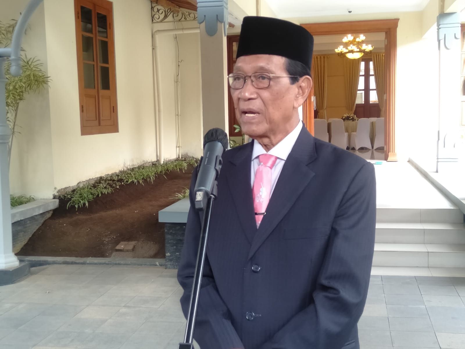 Sultan HB X Tegaskan Stadion Maguwoharjo Sleman Bisa Dipakai Siapa Saja Termasuk PSIM: Buat Wilayah Lain Boleh, Masa Kota Jogja Nggak Boleh?