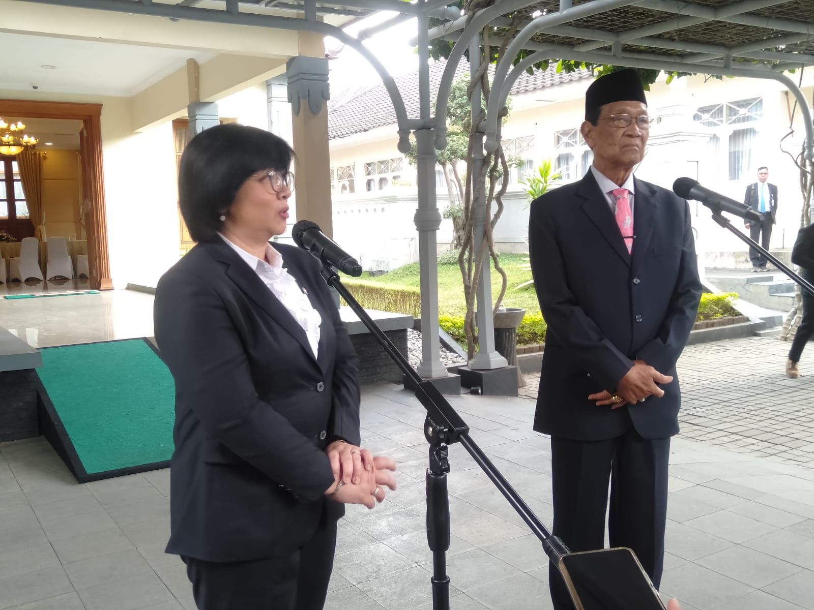 Kukuhkan Kepala BPKP DIY yang Baru, Pesan Sultan HB X Tegaskan Peran Strategis Pengawasan untuk Kesejahteraan Publik
