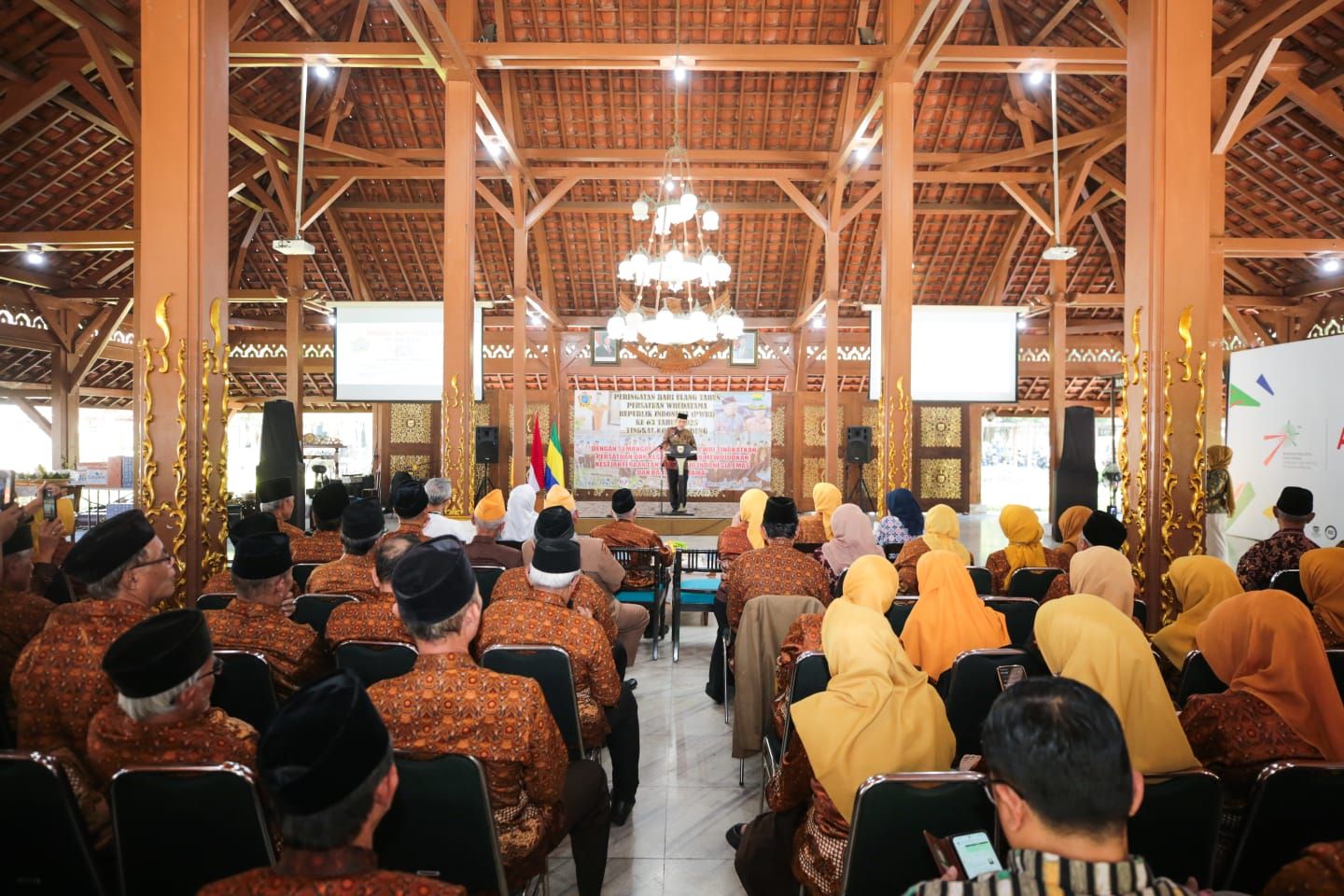Wakil Wali Kota Bandung Apresiasi Peran Aktif PWRI dalam Pembangunan dan Pemberdayaan Lansia