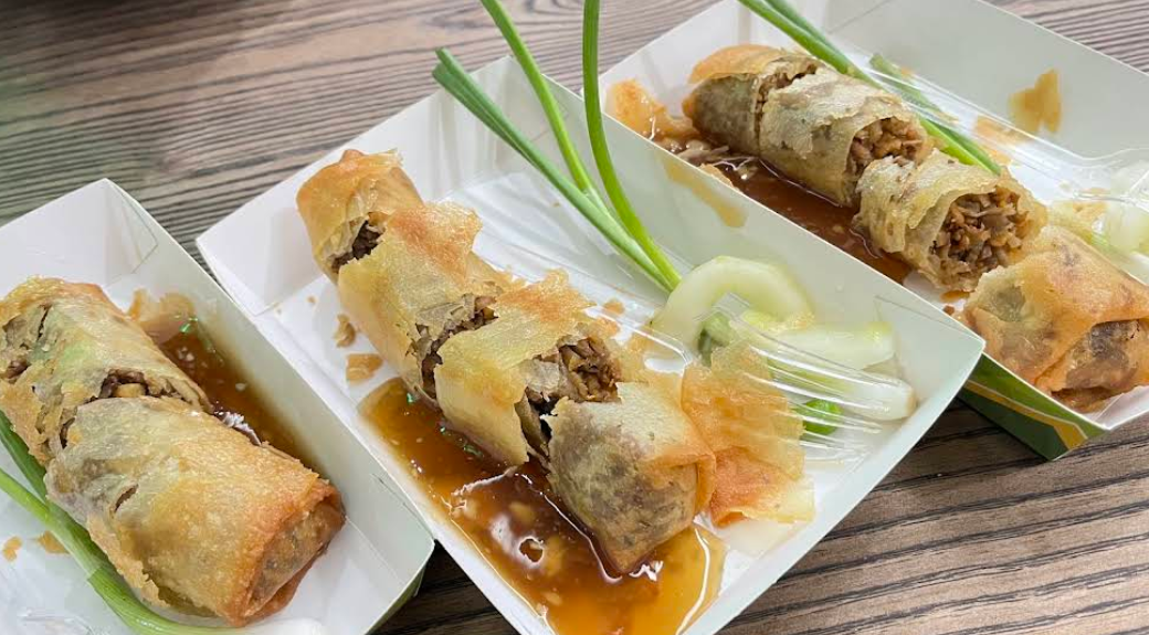 Lunpia Cik Meme, Kuliner Legendaris Kota Lama Semarang Sejak 1870-an!