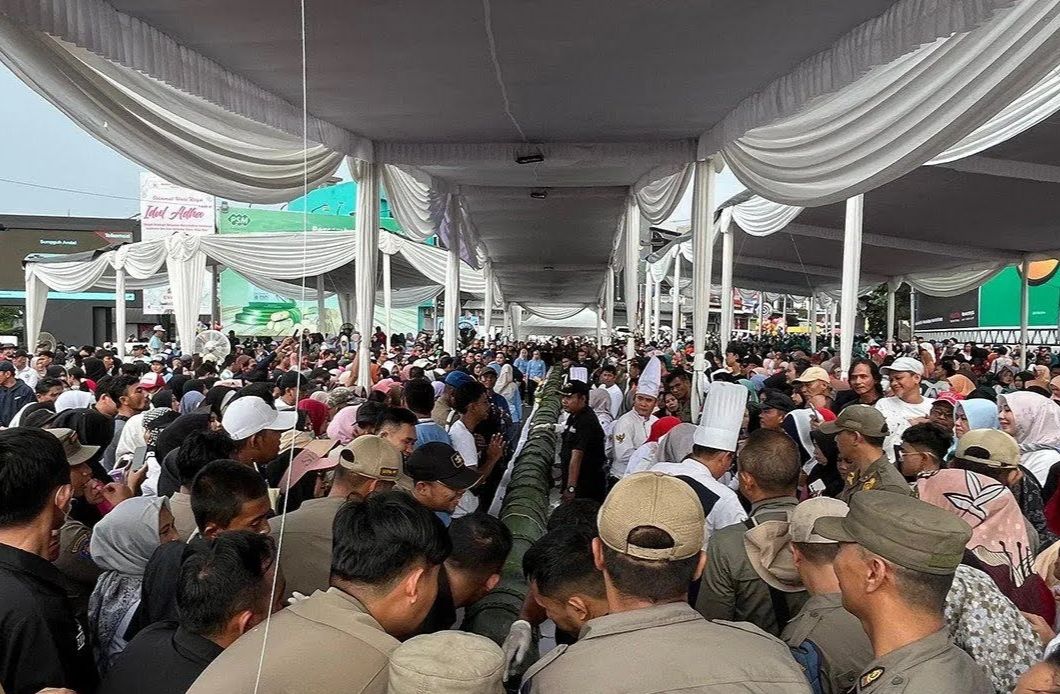 Pembuatan Makanan Khas Lampung Sekubal dapat Penghargaan Rekor MURI