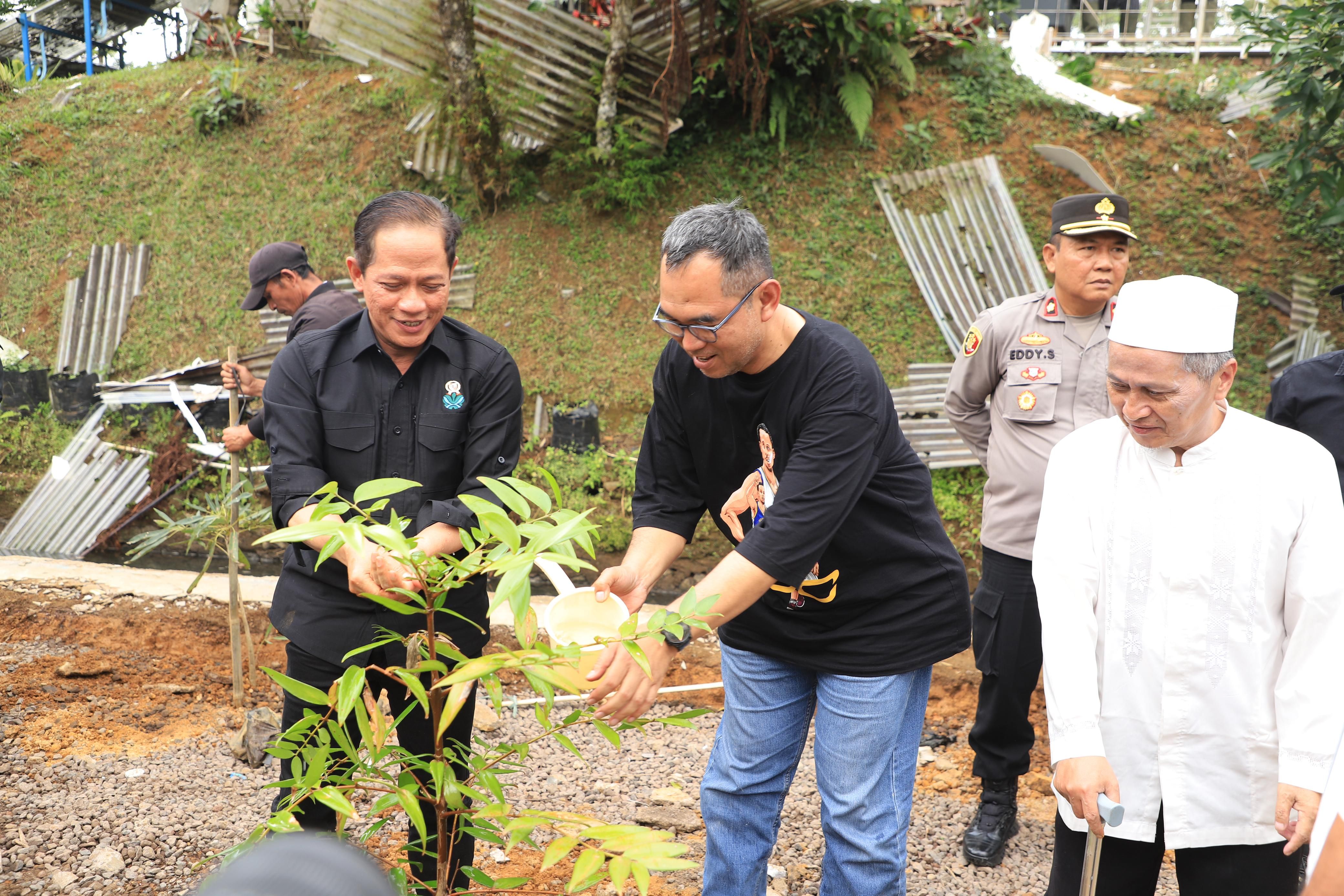 Pemkab Bogor dan KLHK Tinjau Ulang Kerjasama dengan PTPN I: Komitmen Jaga Lingkungan dan Kepastian Investasi di Kawasan Puncak