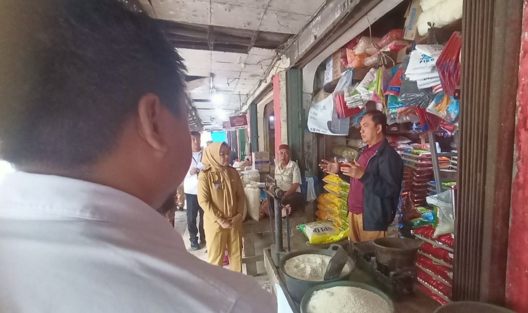 Ketua KPPU RI Sidak Beras di Lampung, Ditemukan Penjualan Harga di Atas Harga Eceran Tertinggi (HET)