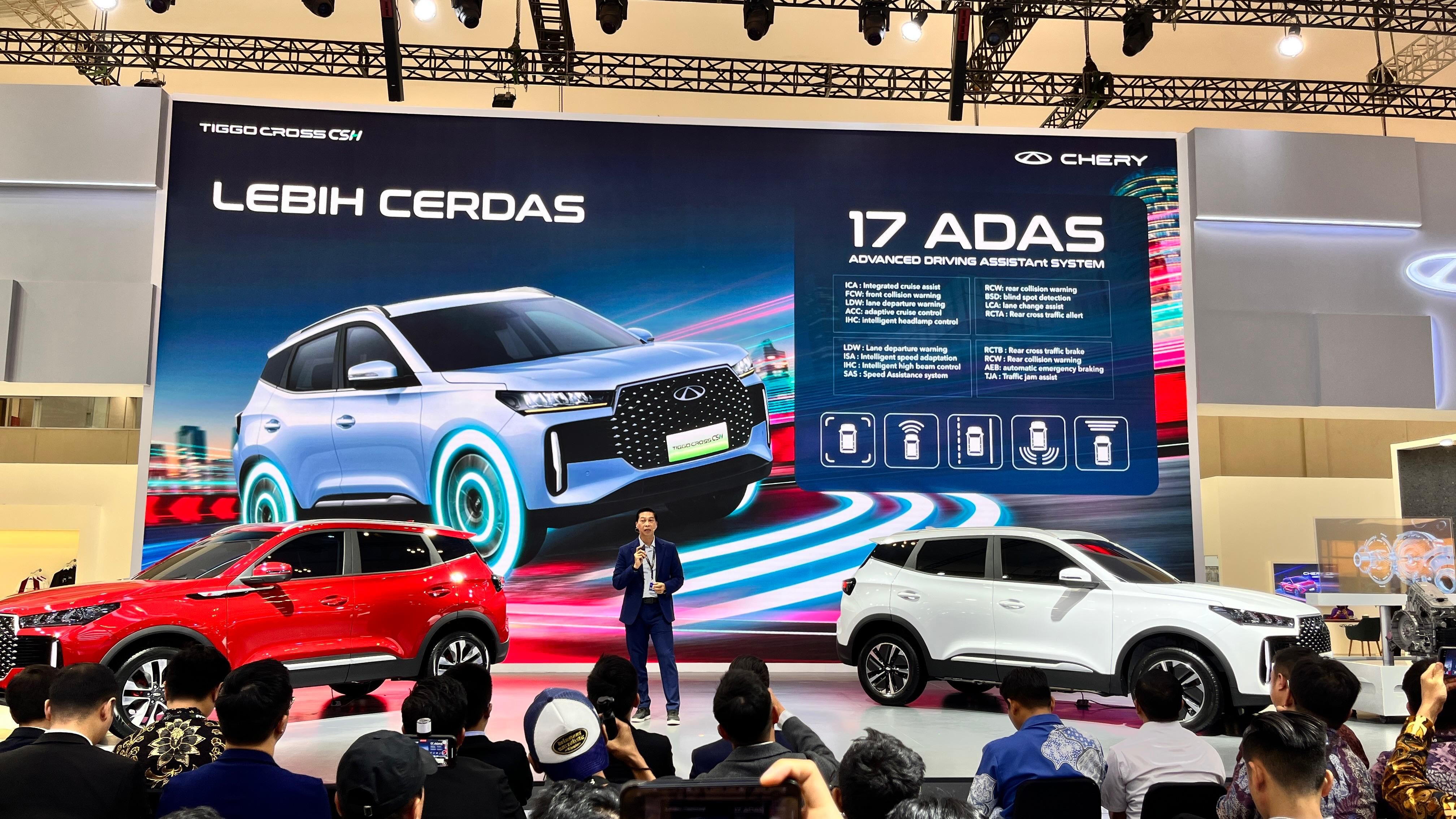 5 Fitur Chery Tiggo Cross CSH Terbaru 2025 yang Bikin SUV Hybrid Ini Layak Kamu Pertimbangkan!