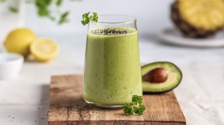 7 Jus Buah Tinggi Serat yang Wajib Dicoba Setiap Hari