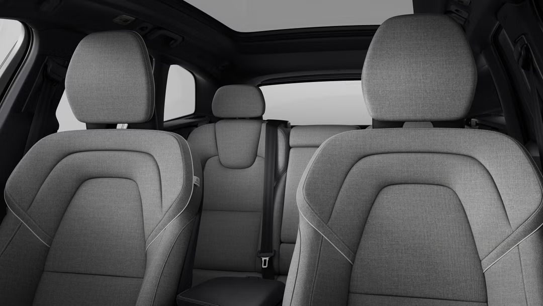 5 Kelebihan Volvo XC60 PHEV yang Hadir di GIIAS 2025: Harganya Tembus 2.4M Worth It Gak?