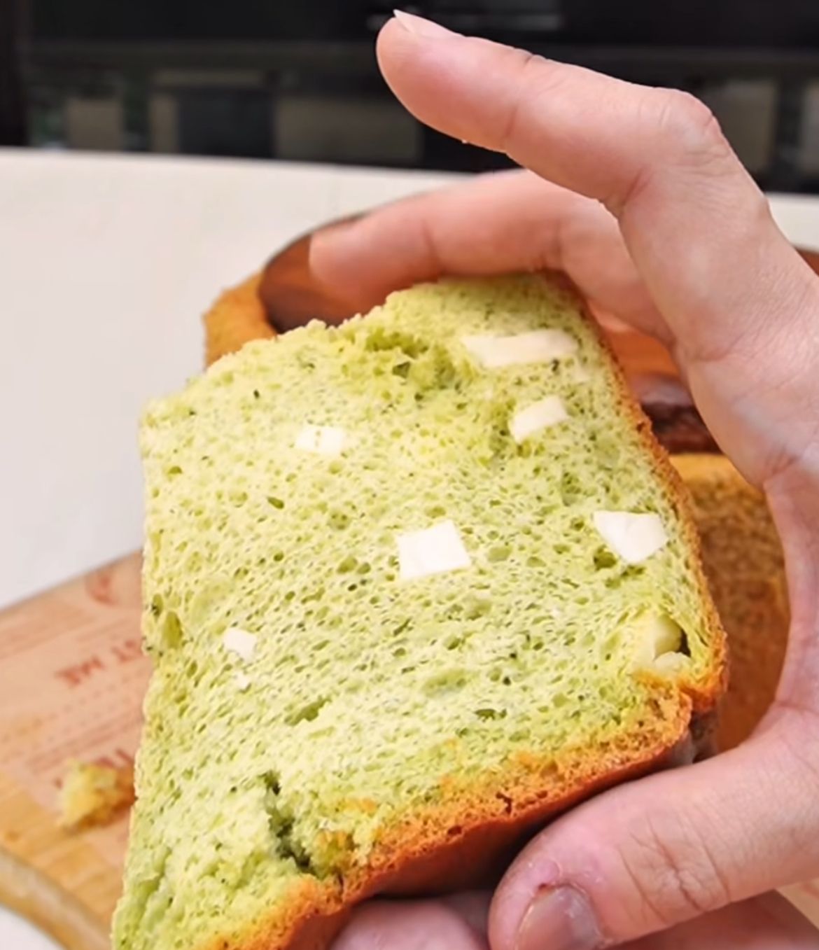 Lembut dan Wangi! Begini Resep Chiffon Pandan Ala Rumahan yang Cocok untuk Camilan Keluarga