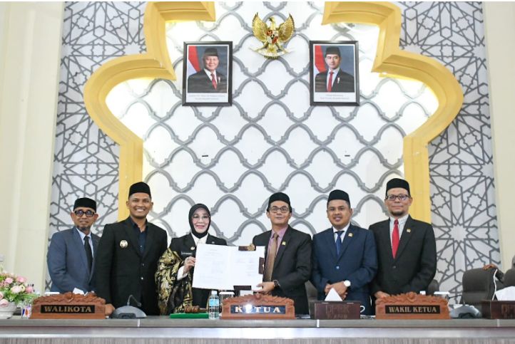 Visi Banda Aceh 2029 Dimulai! Dua Qanun Disahkan, Ini Pesan Wali Kota Illiza