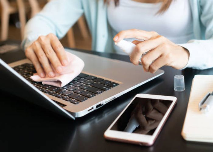 7 Masalah Serius yang Bisa Terjadi jika Laptop Jarang Dibersihkan
