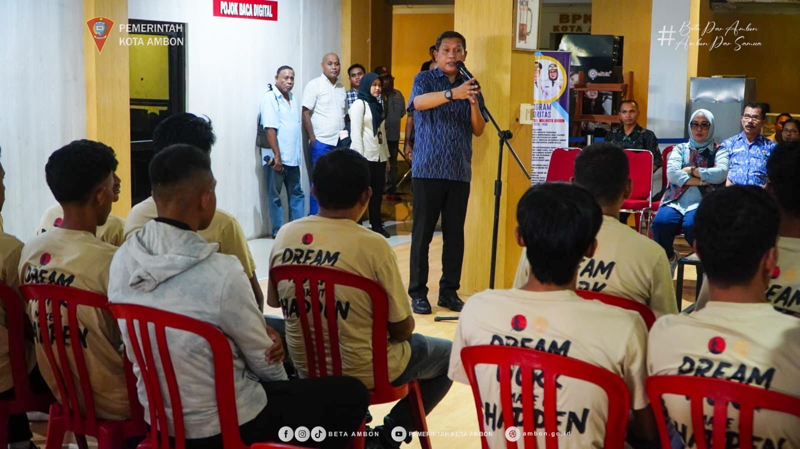 Haru Pesan Sakral Walkot Bodewin Saat Lepas Tim Futsal Batosai Ambon Naga Berlaga di LFN Solo