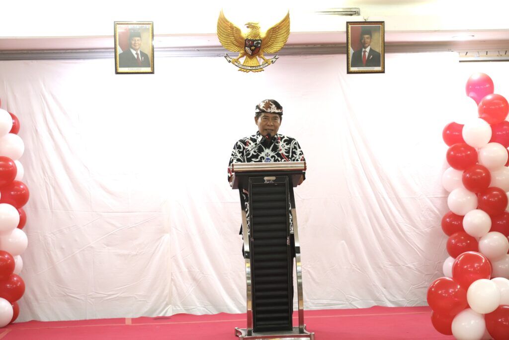 Gubernur Ajak Masyarakat Peduli Anak Yatim