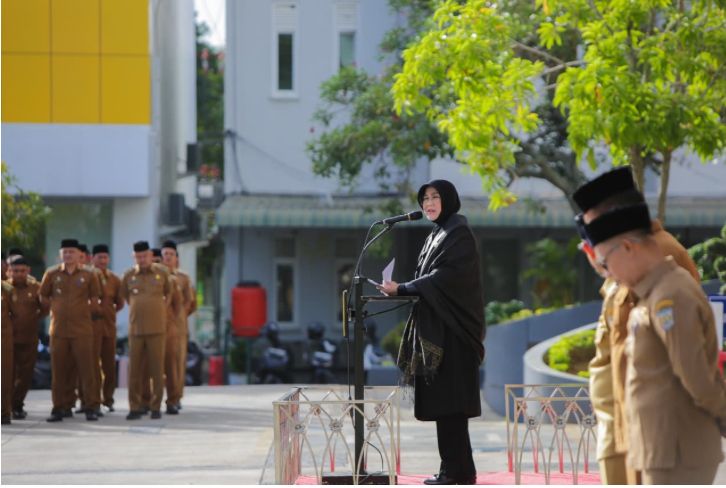 Wali Kota Illiza Ajak ASN Ramah dan Responsif, Jangan Lupa Senyum!