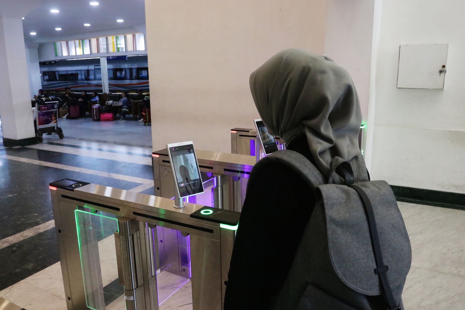 Daop 6 Sebut Periode Januari Hingga Juni 2025 Lebih dari 1 Juta Penumpang Gunakan Face Recognition di Stasiun Yogyakarta