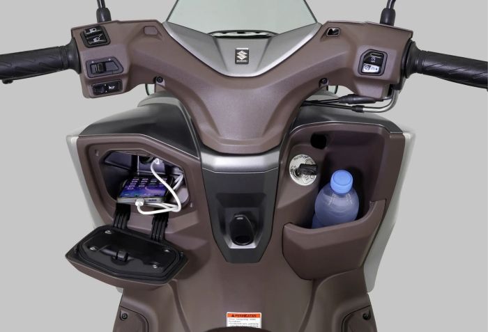 Fitur dan Harga Motor Suzuki Burgman 125 EX 2025