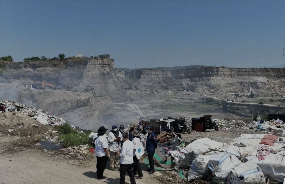 Permasalahan Sampah di Kawasan Brown Canyon Butuh Sinergi Dua Daerah