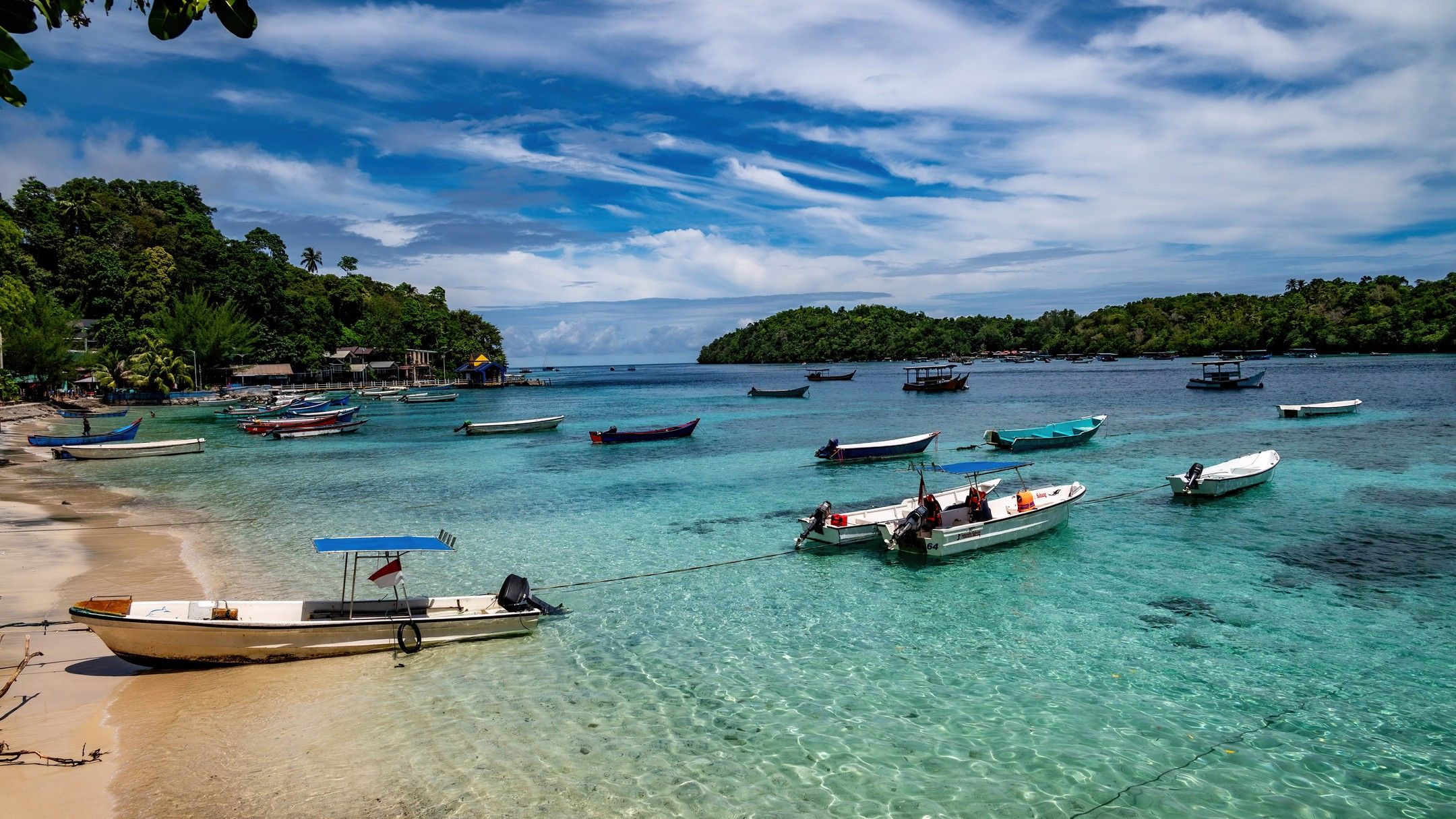 Surga Tersembunyi di Ujung Sumatera, Ini 6 Pulau Cantik di Aceh yang Wajib Dikunjungi