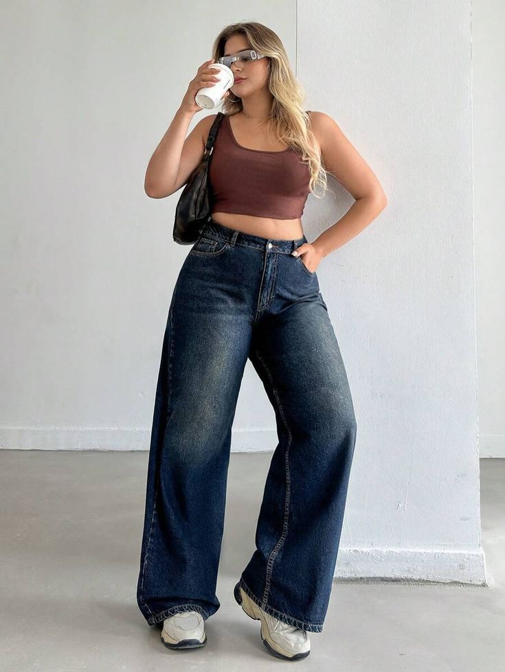 4 Model Jeans yang Bikin Kamu Makin Pede, Cocok untuk Tubuh Plus Size!