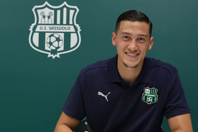 Sassuolo Resmi Pinang Jay Idzes dari Venezia