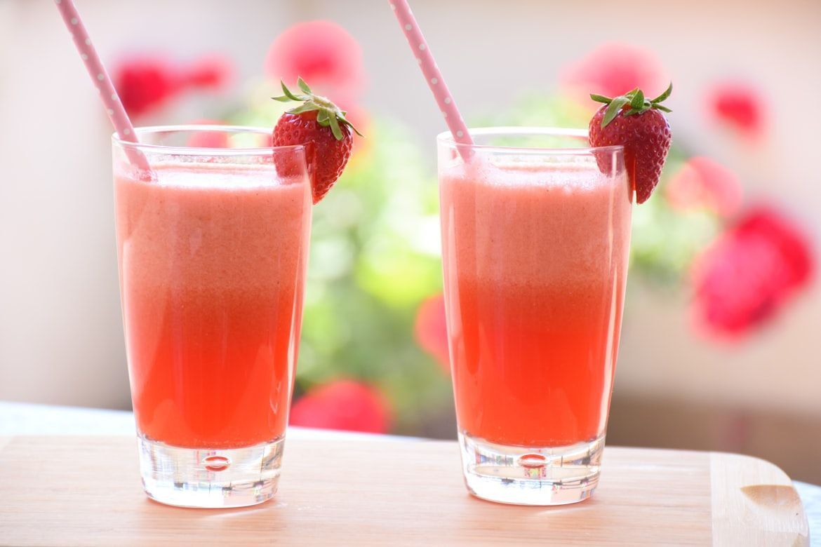 7 Manfaat Jus Stroberi dan Tomat untuk Kesehatan Tubuh, Kaya Vitamin!