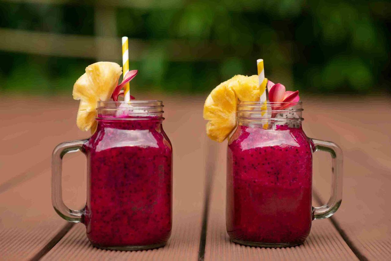 7 Manfaat Jus Buah Naga Campur Nanas untuk Kesehatan, Segar dan Kaya Nutrisi!