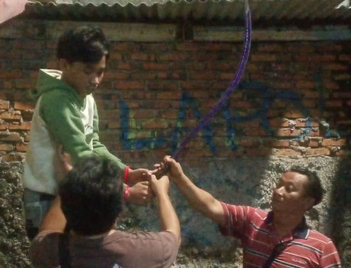 Tawuran Pecah di Koja, Celurit Panjang Ditemukan di  Loteng Rumah Warga
