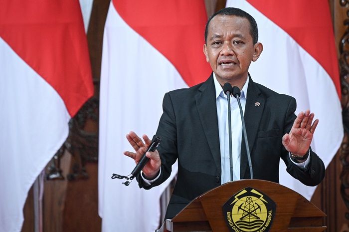 Bahlil Sebut Pasokan LNG Indonesia Tetap Lancar, Pemerintah ‘Gas-Rem’ Ekspor