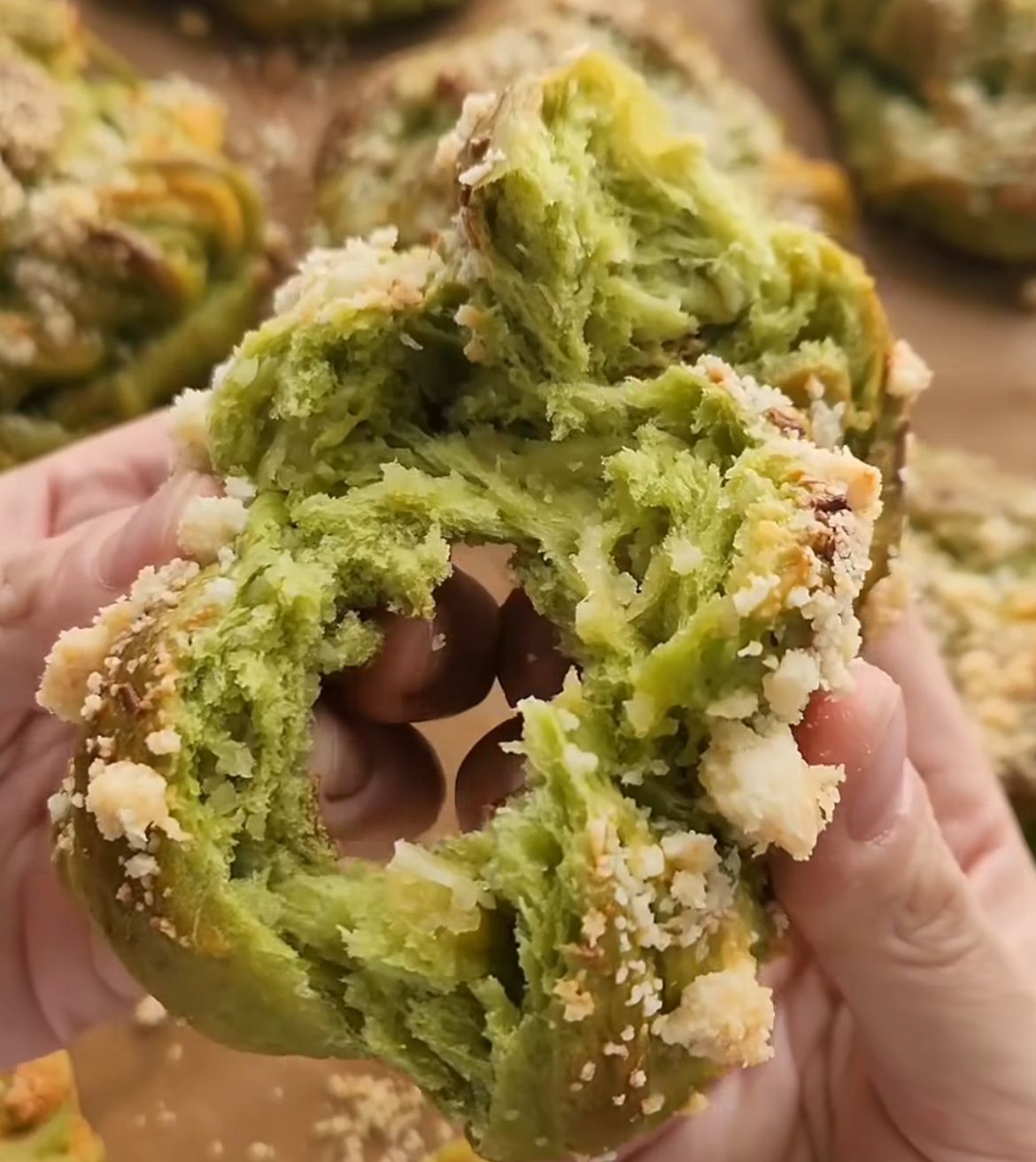 Resep Tape Keju Pandan Buns: Paduan Rasa Manis Gurih dan Aroma Wangi yang Menggoda