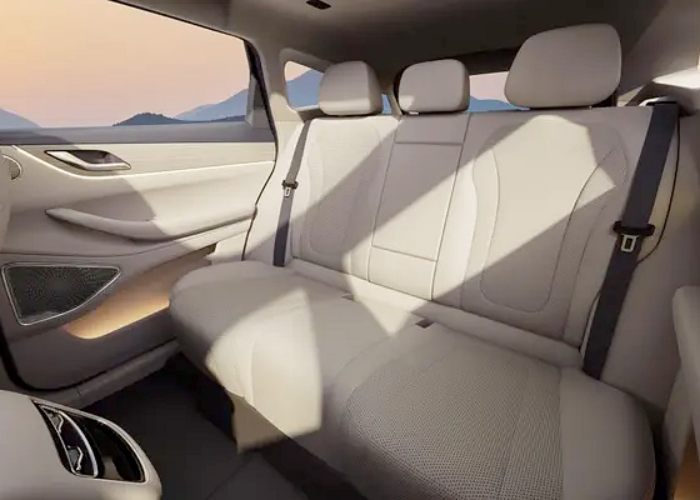 Chery Exeed Exlantix E05 Pamer Interior, Punya 3 Layar di Dasbor