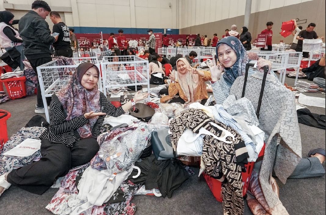 Merdeka! Buttonscarves, Benang Jarum, hingga Nada Puspita Gelar Diskon Gudang