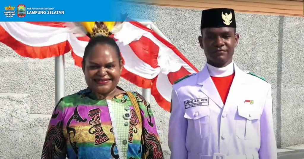 Kisah Haru Gabriel dari Papua Jadi Komandan Kelompok 17, Banggakan Ibu di Lapangan Upacara HUT ke-80 RI di Menara Siger