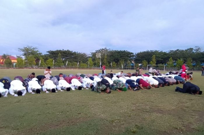 Momen Paskibraka Kabupaten Gorontalo 2025 Sujud Syukur Usai Sukses Jalankan Tugas