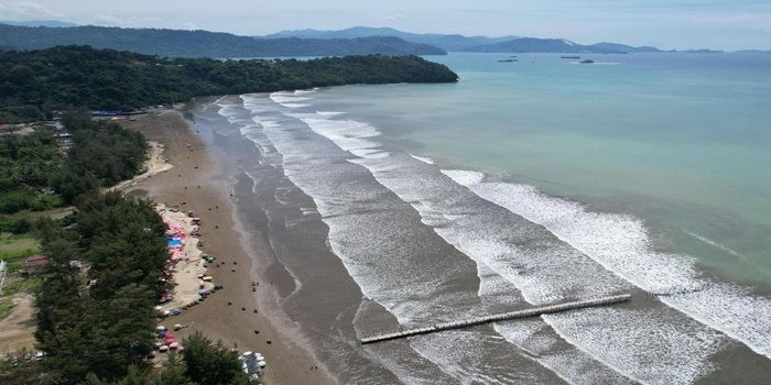 Ada Rencana Traveling Keliling Sumatera Barat? Berikut Objek Wisata Yang Bisa Dikunjungi di Kota Padang dan Sekitarnya