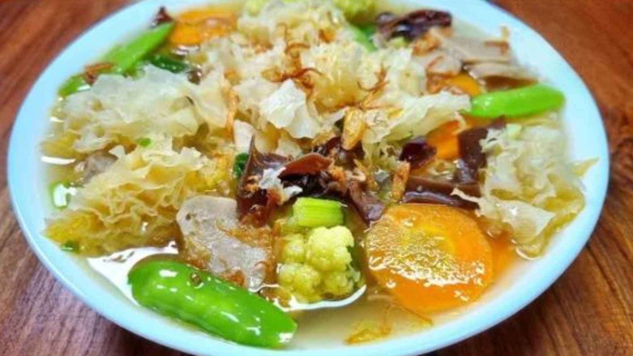 Resep Sop Jamur Salju yang Enak, Gurih, dan Mudah Dibuat