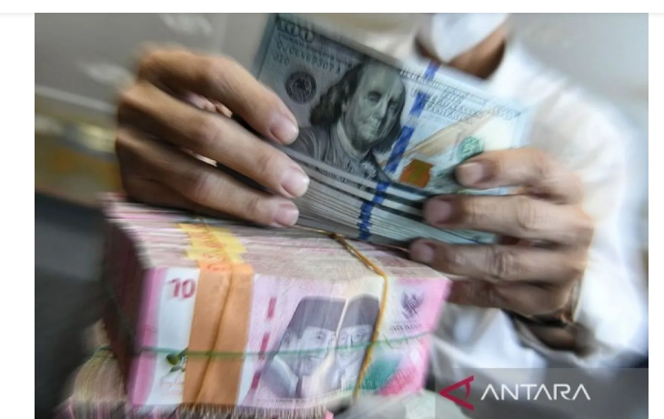 Nilai Tukar Rupiah Melemah Dipicu Kebijakan S&P dan Sentimen The Fed