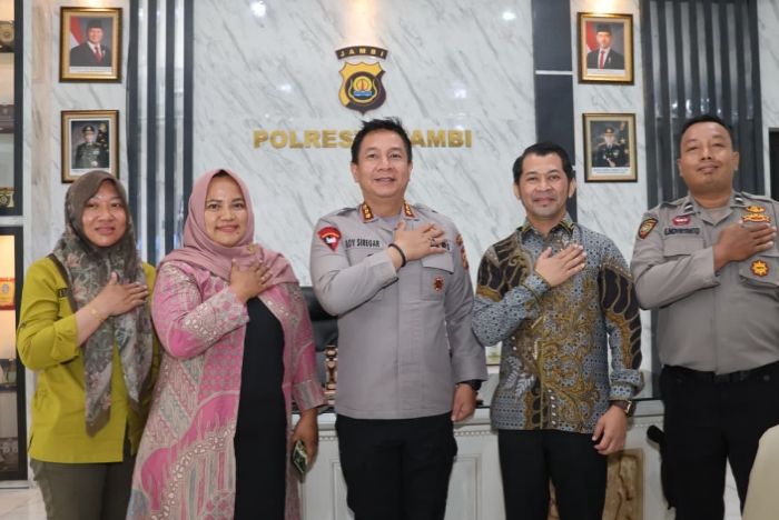 Kapolresta Jambi Terima Audiensi Rektor Universitas Adiwangsa, Bahas Sinergi Pendidikan dan Kepolisian