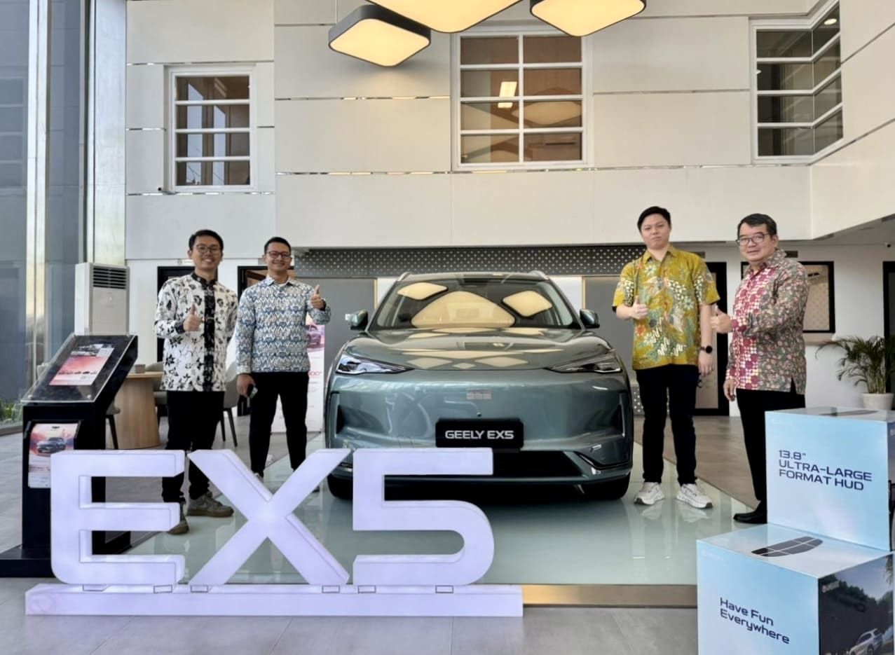 Geely Auto Indonesia Resmikan Diler Pertama di Surabaya, Siap Perluas Jaringan ke Konsumen Jawa Timur!