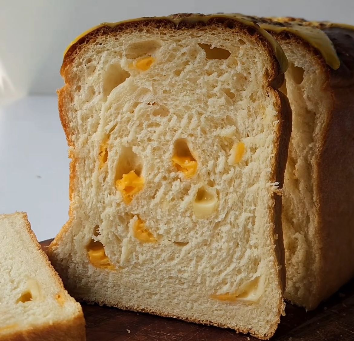 Roti Tawar Tape Keju, Perpaduan Tradisional dan Modern di Meja Makan