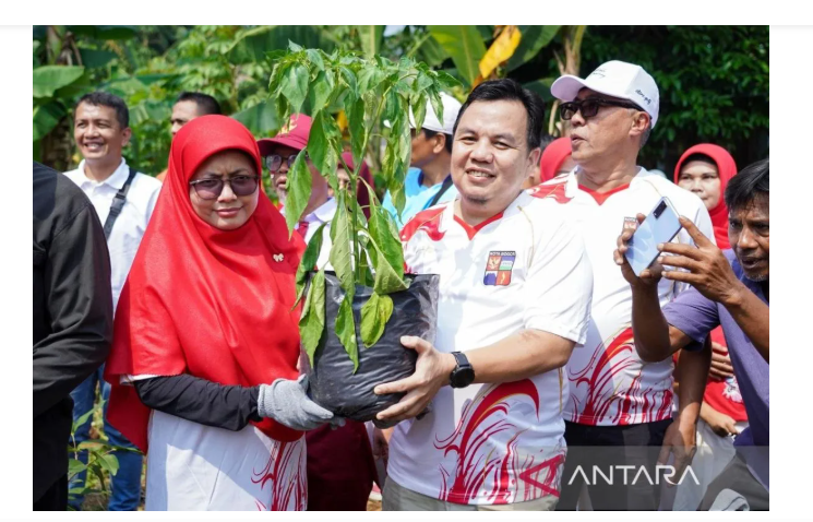 Ketua DPRD Bogor Apresiasi Penanaman Pohon