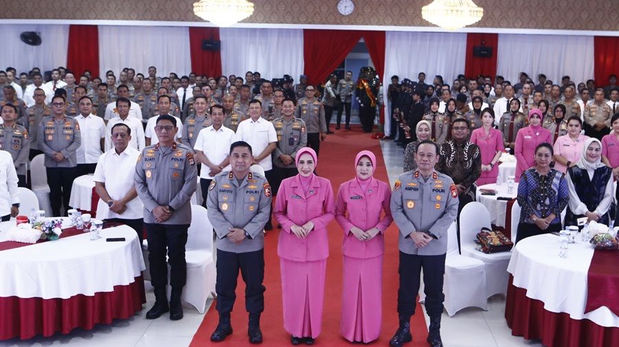 Sah! Irjen Asep Edi Jabat Kapolda Metro Jaya, Irjen Karyoto Dilepas