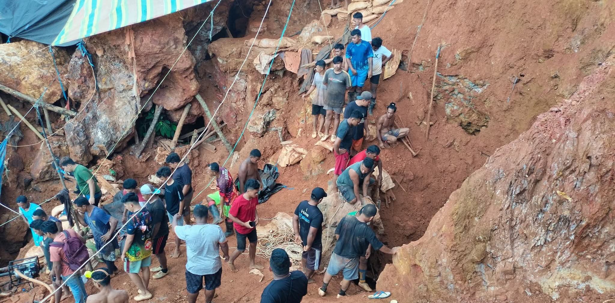2 Orang penambang tertimbun longsor di kepulauan Sangihe