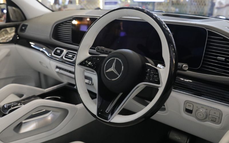 Mercedes-Maybach GLS 600 Resmi Diluncurkan: Simbol Kemewahan yang Harganya Tembus Rp9 Miliar!